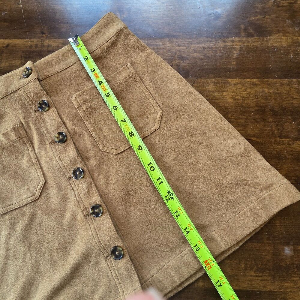 Marine Layer Faux Suede Button Front Mini Skirt Tan Size 2 Retro 70s Style NWOT - Picture 7 of 8